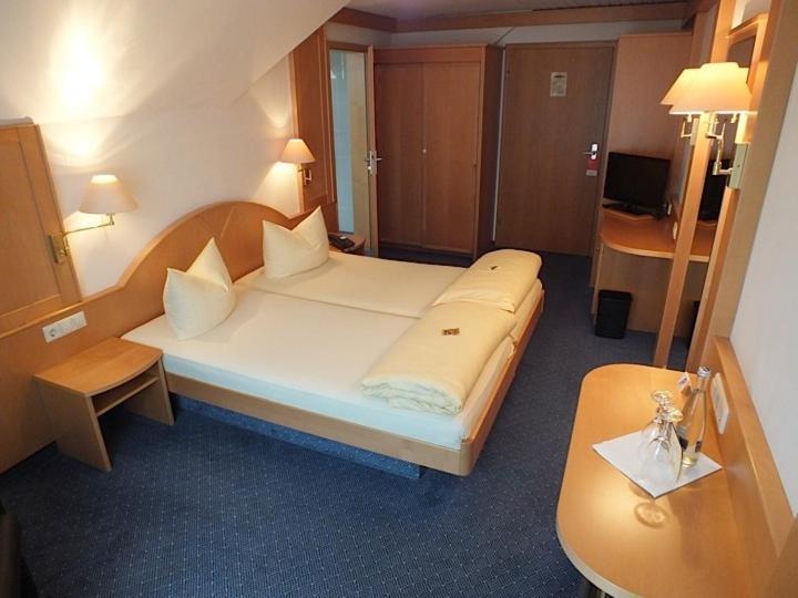 Achkarrer Krone Hotel Achkarren Luaran gambar